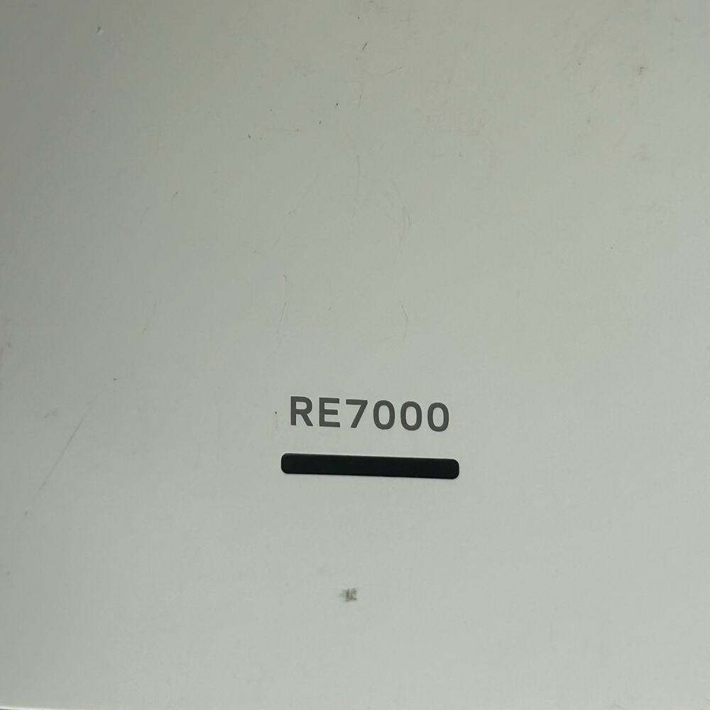 Linksys RE7000 Max-Stream AC1900 Dual-Band Wi-Fi Range Extender MU-MIMO White - Picture 6 of 11
